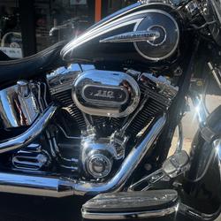Harley Davidson Road Glide  Paris 11e Arrondissement