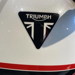 Triumph Trident  Firminy