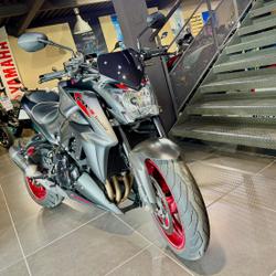 Suzuki GSXS  Vitrolles