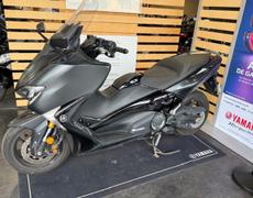 Yamaha T MAX Royan