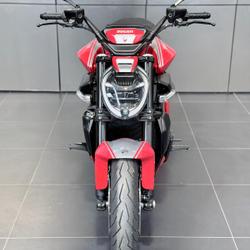 Ducati Diavel  Vert-Saint-Denis