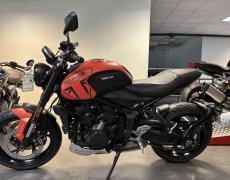 Triumph Trident Dury