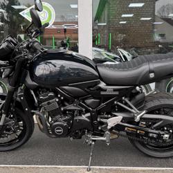 Kawasaki ZR  Saint-Ouen-l'Aum&ocirc;ne