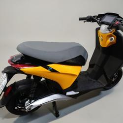 Autres Piaggio  Pressigny-les-Pins