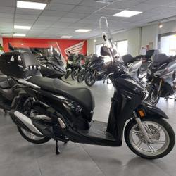Honda SH  Marseille 1er Arrondissement