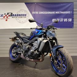 Yamaha MT09  La Roche-sur-Yon