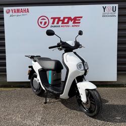Yamaha Neo's  N&icirc;mes