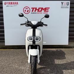 Yamaha Neo's  N&icirc;mes