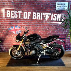 Triumph Speed Triple  Sevrey