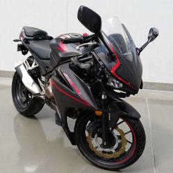 Honda CBR  Pressigny-les-Pins