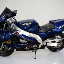 Yamaha YZF R1  Pressigny-les-Pins