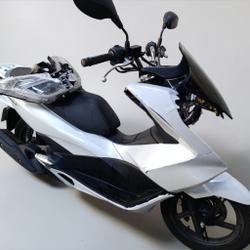 Honda PCX  Pressigny-les-Pins