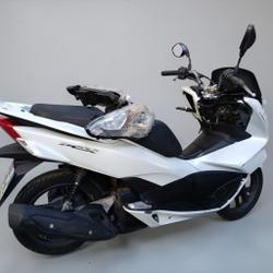 Honda PCX  Pressigny-les-Pins