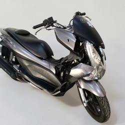 Honda PCX  Pressigny-les-Pins