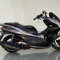Honda PCX  Pressigny-les-Pins