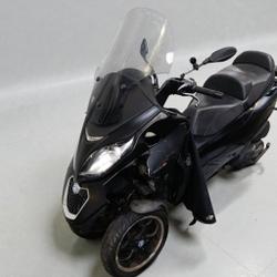 Piaggio MP3  Pressigny-les-Pins