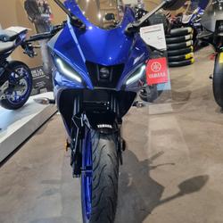 Yamaha YZF R 125  Nemours