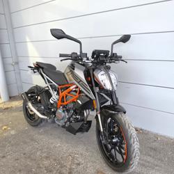 KTM Duke  Thillois