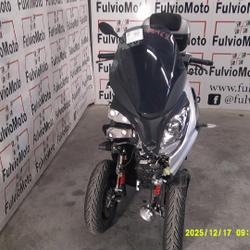 Piaggio MP3  Arles
