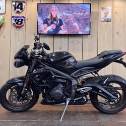 Triumph Street  Chambourcy