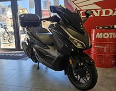 Honda Forza Étupes