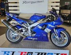 Yamaha YZF R1 Saint-Gaudens