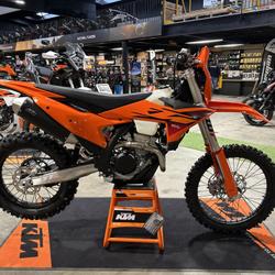KTM EXC  Tours