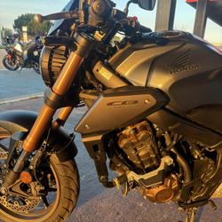 Honda CBR  Bourg-l&egrave;s-Valence
