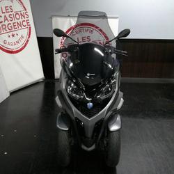 Piaggio MP3  Paris 17e Arrondissement