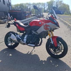 BMW F 900 XR  Tr&eacute;gueux