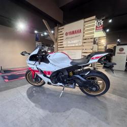 Yamaha YZF R1  Joinville-le-Pont