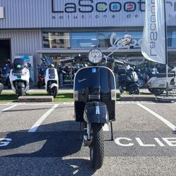 Vespa PX  Saint-Martin-d'H&egrave;res