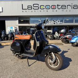 Vespa PX  Saint-Martin-d'H&egrave;res