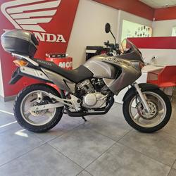 Honda Varadero 125  &Eacute;tupes