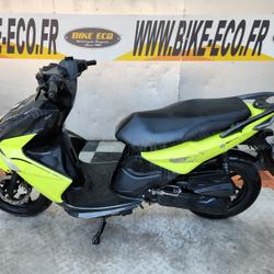 Kymco Super  Vitrolles