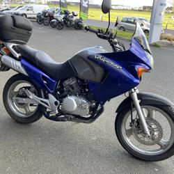 Honda Varadero 125  Tr&eacute;gueux