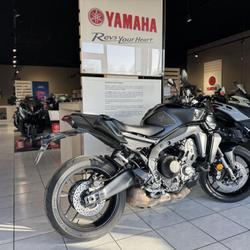 Yamaha MT09  Coigni&egrave;res