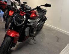 Ducati Diavel Dury
