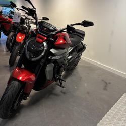 Ducati Diavel  Dury