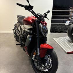 Ducati Diavel  Dury