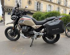 Guzzi V85 TT Paris 11e Arrondissement