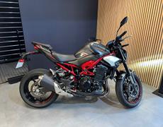 Kawasaki W Hauconcourt