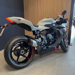 MV-Agusta F3 800  Hauconcourt