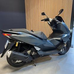 Honda PCX  Hauconcourt