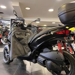 Piaggio MP3  Paris 16e Arrondissement
