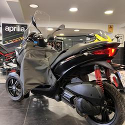 Piaggio MP3  Paris 16e Arrondissement