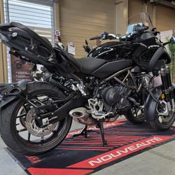 Yamaha Niken  Aubi&egrave;re