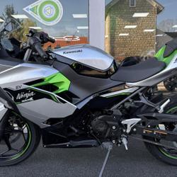 Kawasaki A1  Saint-Ouen-l'Aum&ocirc;ne