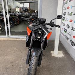 KTM Duke  Saint-Ouen-l'Aum&ocirc;ne