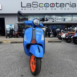 Vespa GTS  Saint-Martin-d'H&egrave;res